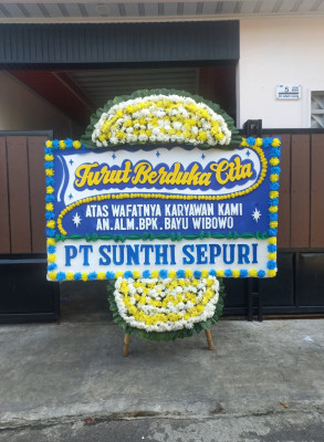 Papan Bunga Duka di Pejarakan